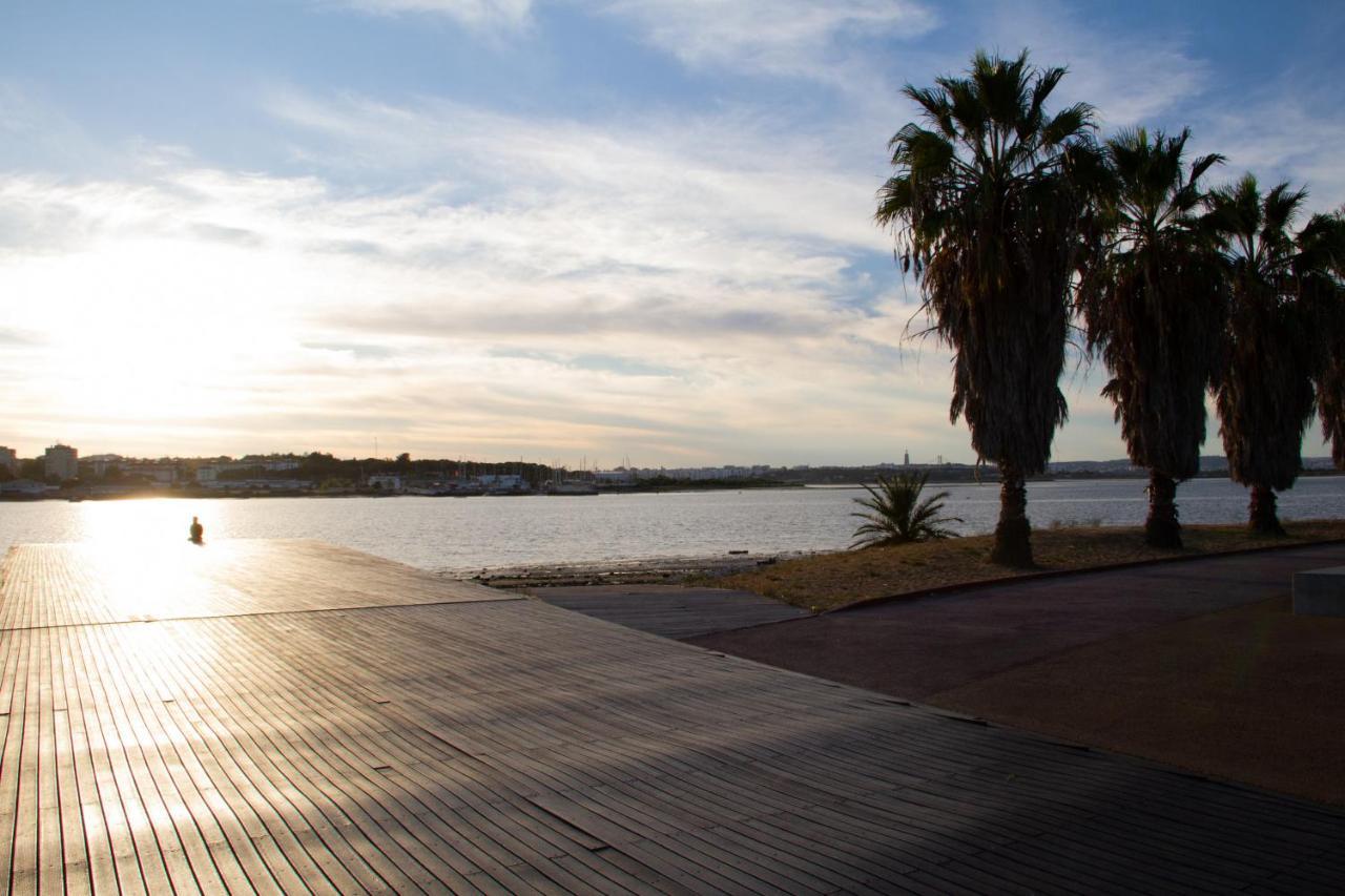 Seixal Bay Apartments Arrentela Exterior photo